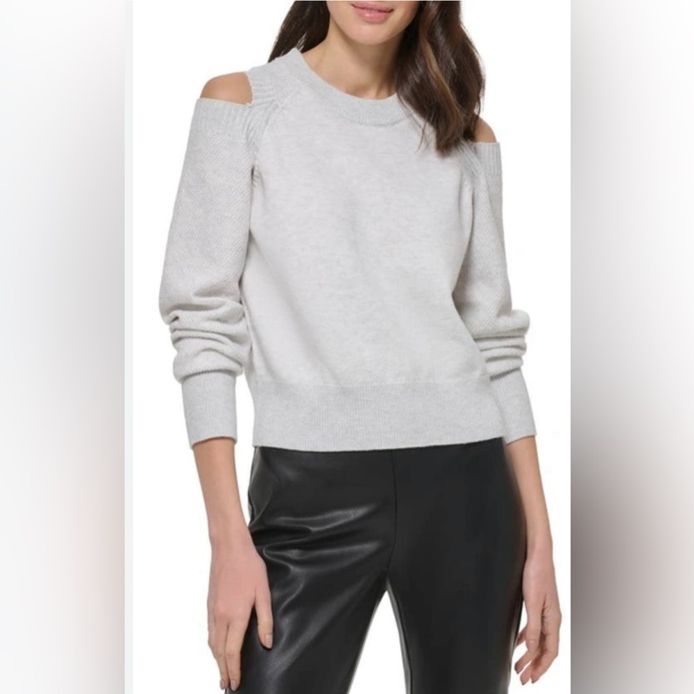🩶🖤 DKNY Cutout Shoulder Sweater-SZ L🖤🩶NWT